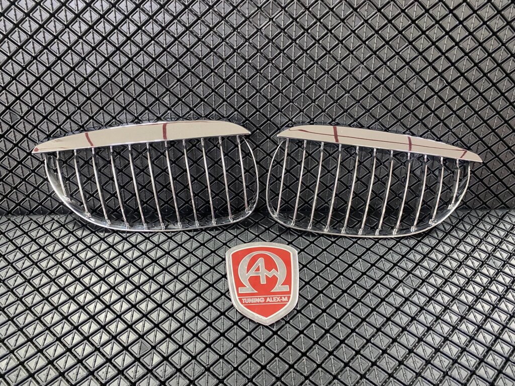 Накладки на решётку радиатора ноздри хромированные для BMW E60 от компании Тюнинг и аксессуары для автомобилей "ALEX-M" - фото 1