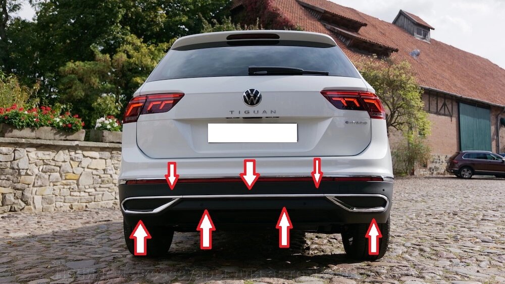 Накладки на задний бампер "диффузор" из нержавеющей стали 3 части (Турция) для VW Tiguan 2020-2022 от компании Тюнинг и аксессуары для автомобилей "ALEX-M" - фото 1
