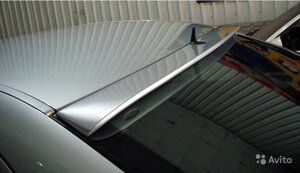 Спойлер на заднее стекло с вырезом под антенну для Mercedes w219