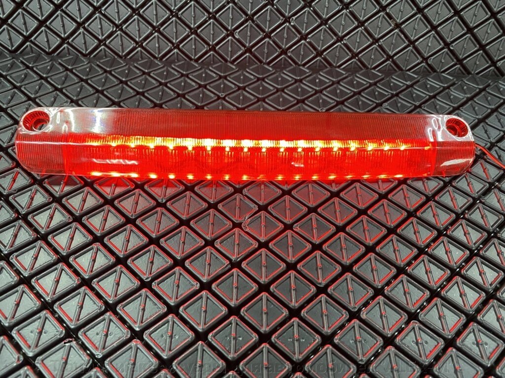 Стоп сигнал в спойлер 30 см красный светодиодный разборный (Китай) для Lexus LX470 - распродажа