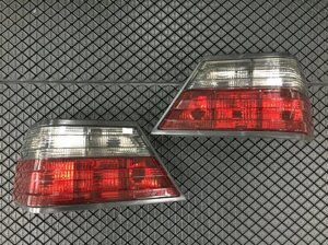 Фонари задние под лампы красные + тонированные рифлёное стекло для Mercedes w124 1983-1994