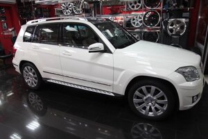 Пороги внешние штатный дизайн для Mercedes GLK X204 2008-2015