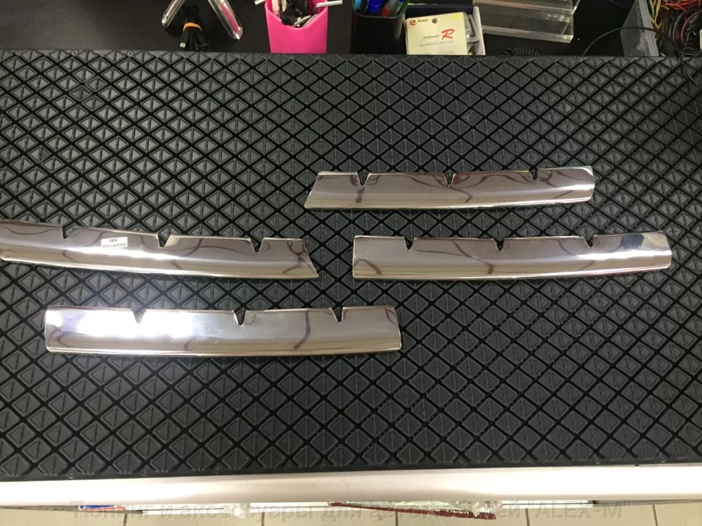 Накладки На Решетку Радиатора На Шаран Купить