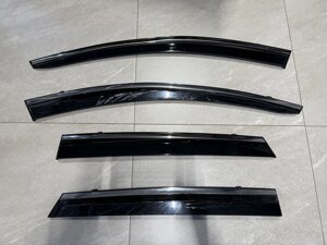 Дефлектора на окна тёмные с нержавеющим молдингом (WIND, Китай) для Hyundai Tucson (NX4) 2020- (короткая база)