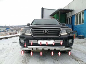Защита переднего бампера в стиле Groender с клыками 76 мм из нержавеющей стали для Toyota Land Cruiser 200 2008-