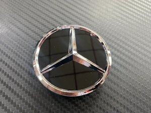 Заглушка в диск чёрная глянец 60 мм для Mercedes Benz
