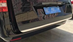 Хромированная накладка на нижнюю кромку крышки багажника (сабля) из нержавеющей стали для Mercedes Vito/Viano w447