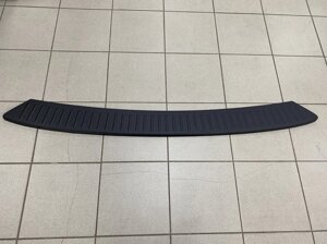 Защитная накладка на задний бампер чёрная пластик с загибом для Citroen Jumpy 2017- L3 (длинная база)