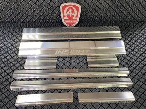 Накладки на пороги салона из нержавеющей стали 8 частей на металл (AluFrost Польша) для Honda Insight II 2009-2014