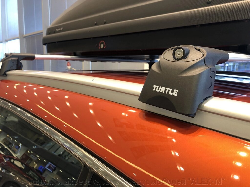 Поперечины Turtle Air 2 106 см серебро для интегрированных рейлингов Kia Sportage 2010- от компании Тюнинг и аксессуары для автомобилей "ALEX-M" - фото 1