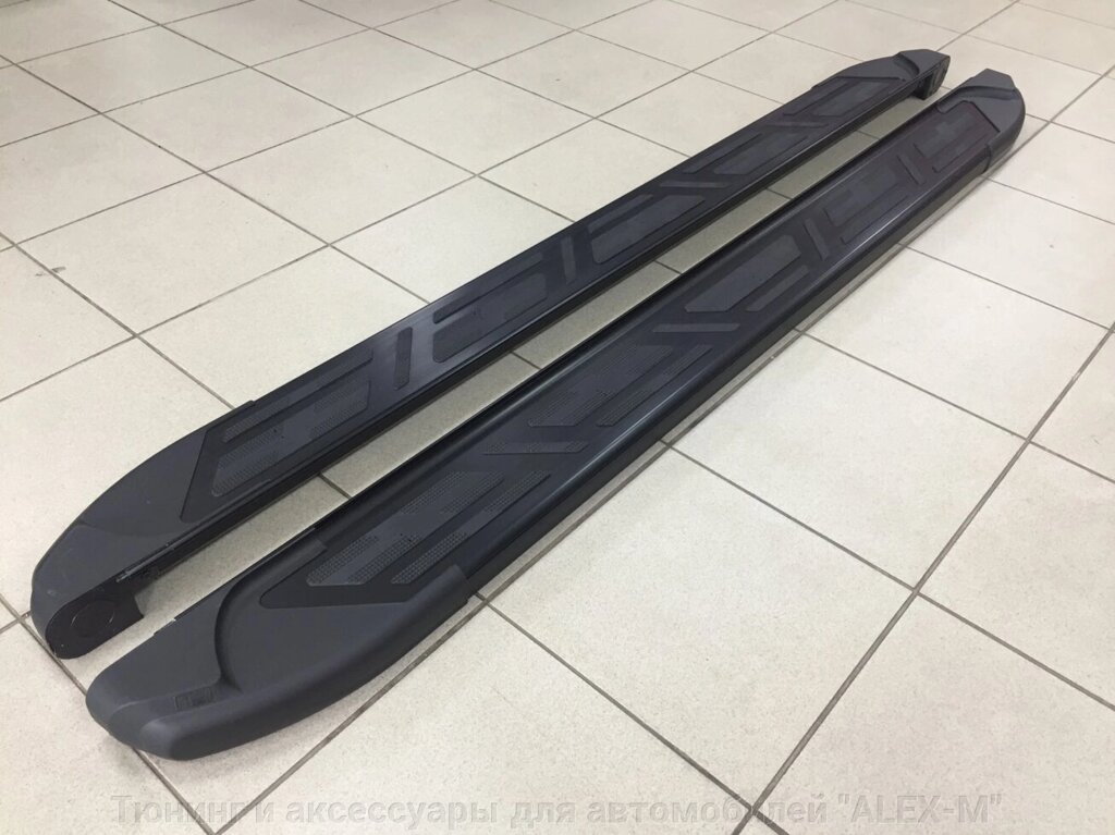 Пороги внешние площадки алюминий Sapphire V2 black (Сапфир 2 чёрные) для Nissan Pathfinder 2014- (длина 194 см) от компании Тюнинг и аксессуары для автомобилей "ALEX-M" - фото 1