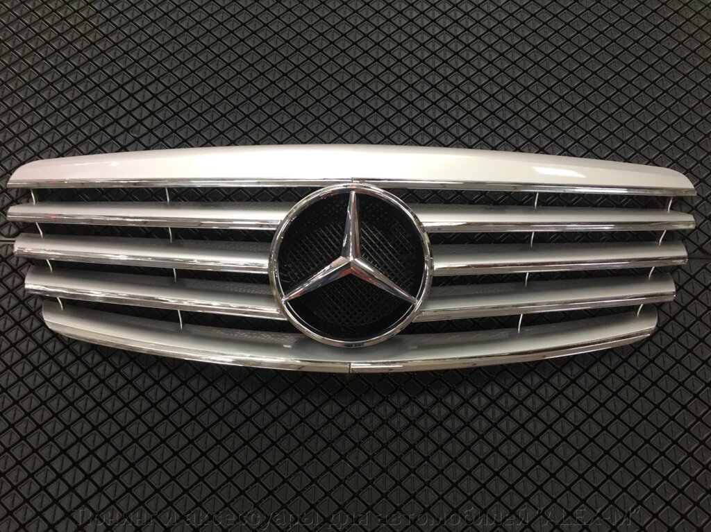 Решётка радиатора клубная серебро с эмблемой для Mercedes w221 2005-2009 от компании Тюнинг и аксессуары для автомобилей "ALEX-M" - фото 1