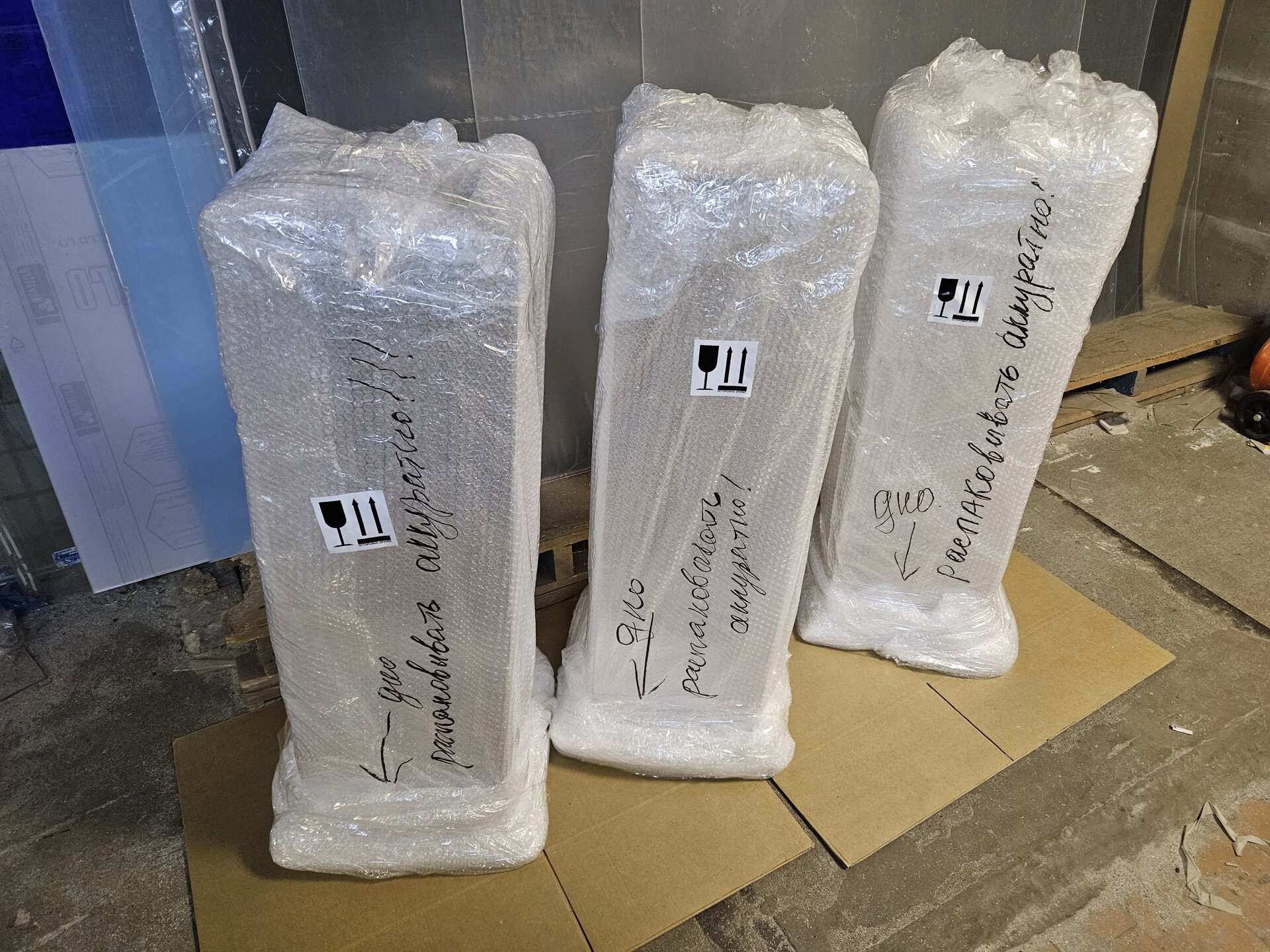 Производство колпаков из акрилового стекла. - фото pic_23eeca86af2cfd2a5fa8c76f4c2ed343_1920x9000_1.jpg