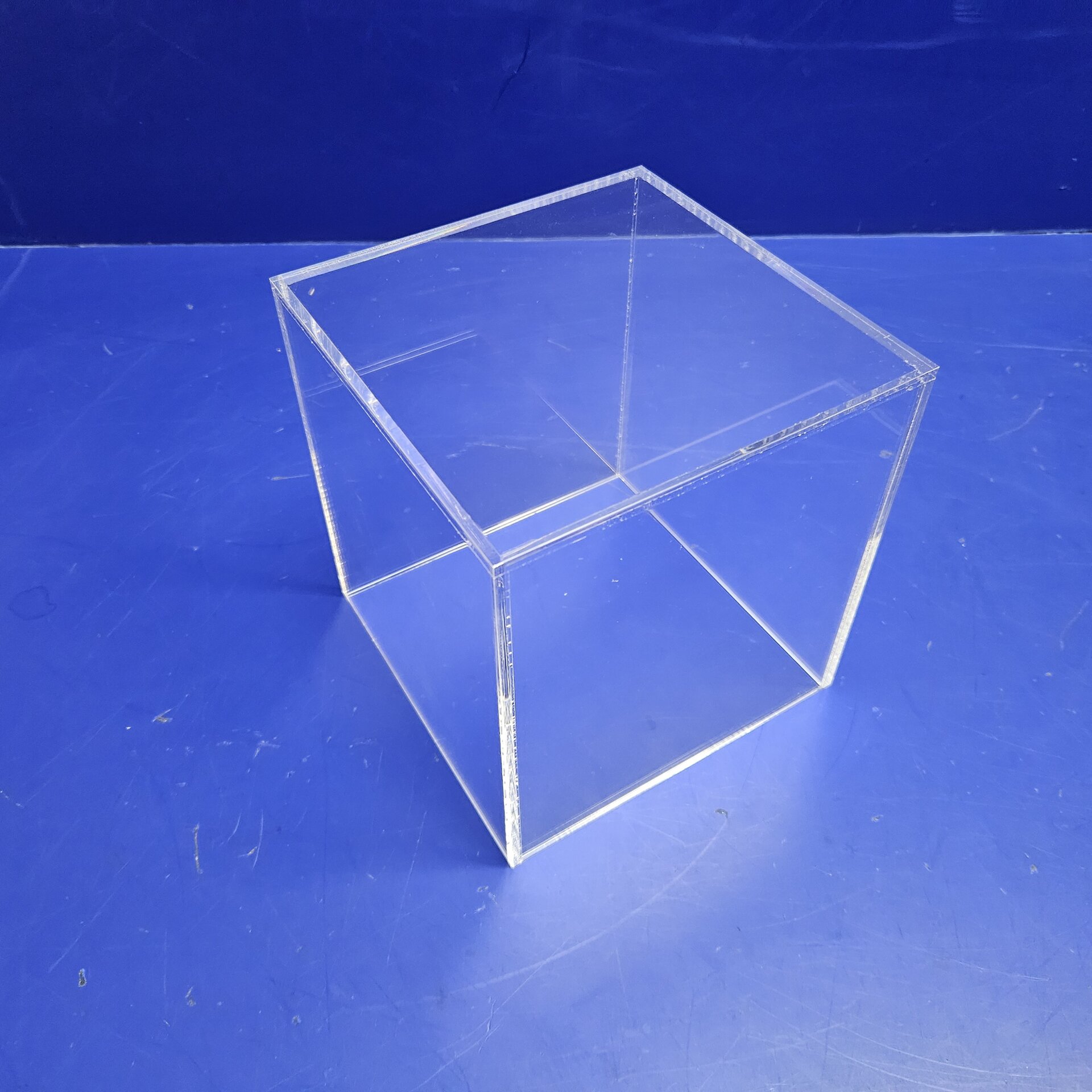 Прозрачные кубы для оформления или презентации - фото pic_290ef68d03a4062b41577459eda0c349_1920x9000_1.jpg