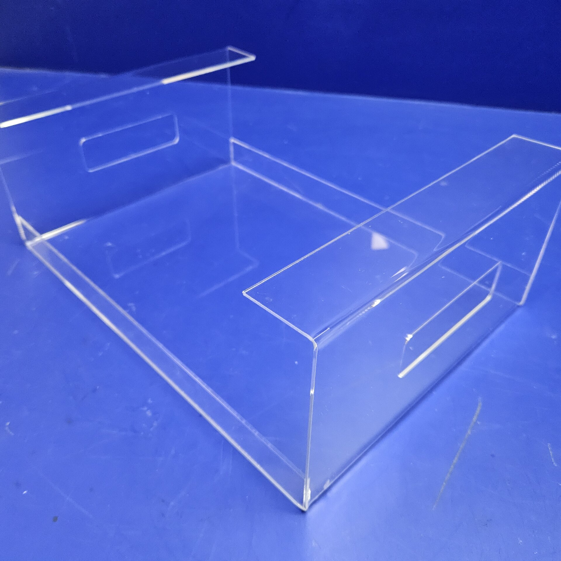 Ящик из оргстекла для хранения книг, пластинок и других вещей - фото pic_67d4d891ea42338ae1f80ccde407279f_1920x9000_1.jpg