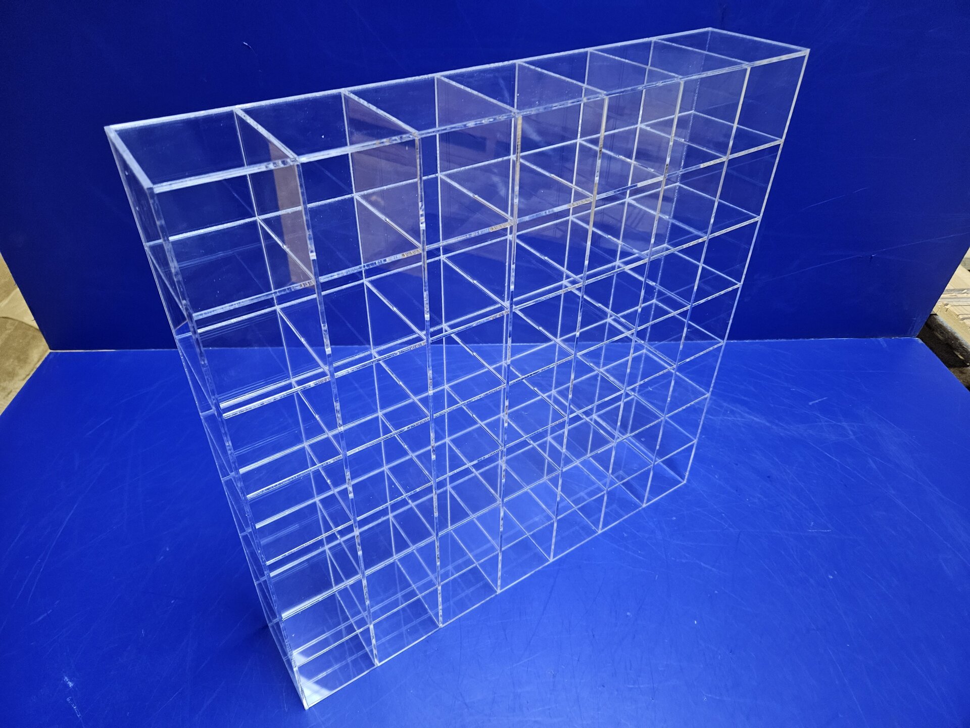 Прозрачные акриловые витрины для хранения экспонатов коллекций - фото pic_6db3a9c6a36f2ae96439d87597d1b50f_1920x9000_1.jpg