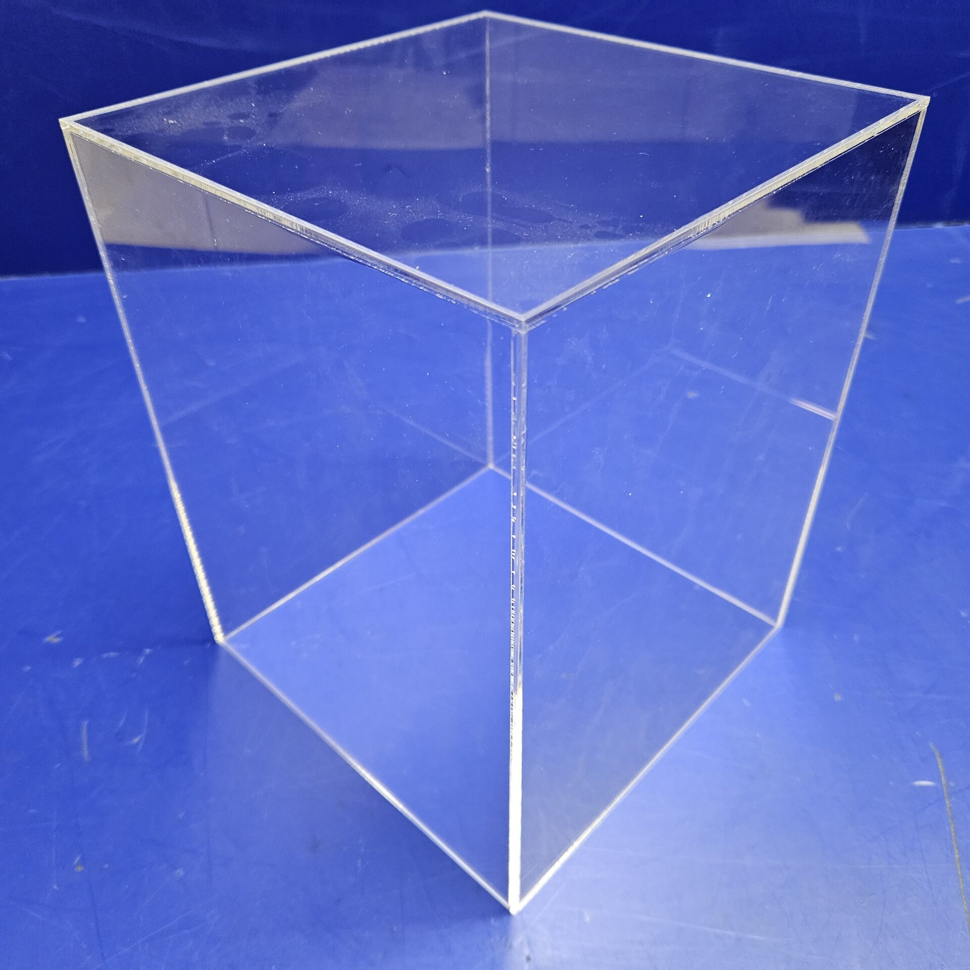 Производство колпаков из оргстекла для антиквариата - фото pic_8b207b357498d2288027269548e9cab0_1920x9000_1.jpg