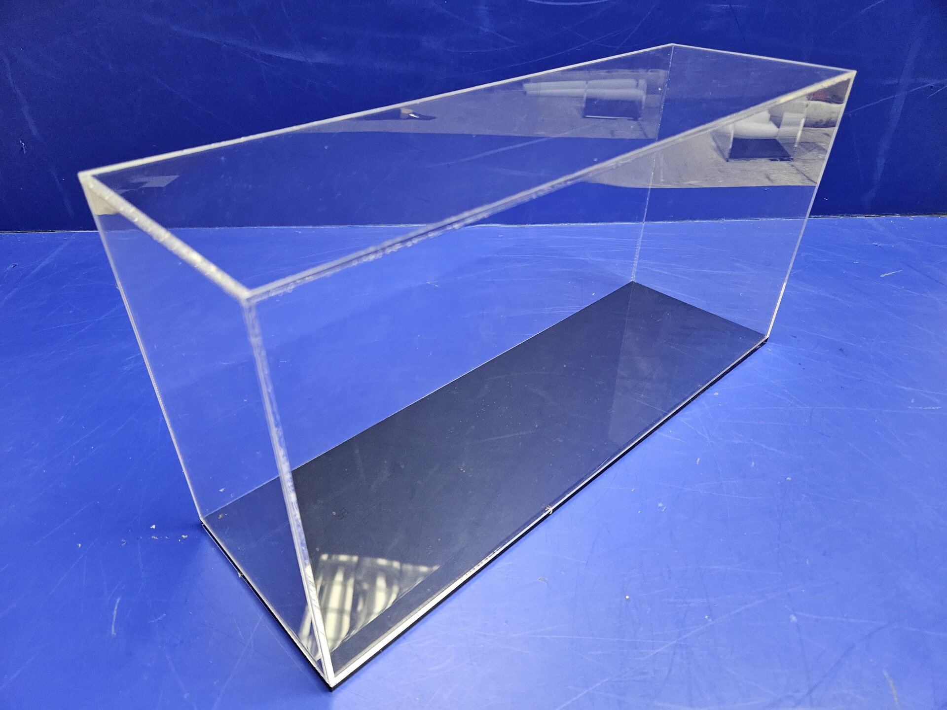 Прозрачные боксы для коллекций. - фото pic_8d8f39f49f17019589868fd99682ccf0_1920x9000_1.jpg