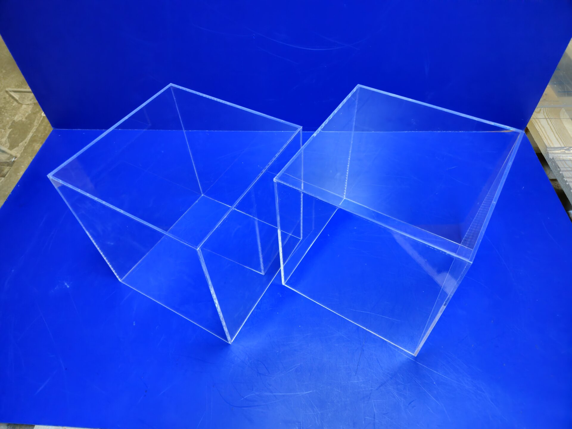 Купить или заказать прозрачный куб - фото pic_9d731aee5ecf85e993b3b617d439fb09_1920x9000_1.jpg