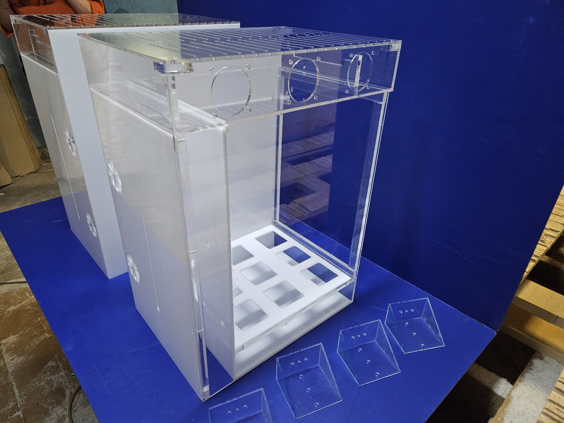 Акриловые корпуса от производителя - фото pic_aab7c2b37ca72199074e5e9384e353e8_1920x9000_1.jpg