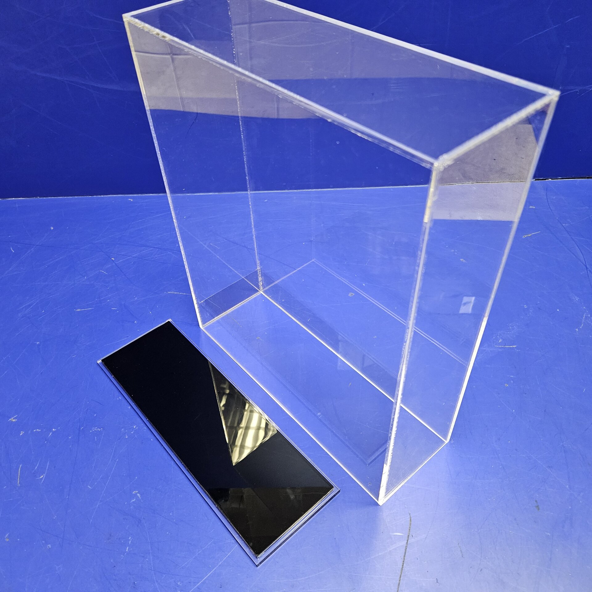 Короба из оргстекла для хранения антиквариата, медалей, наград - фото pic_af450c6ca9bd6e11510ab98463fa9984_1920x9000_1.jpg