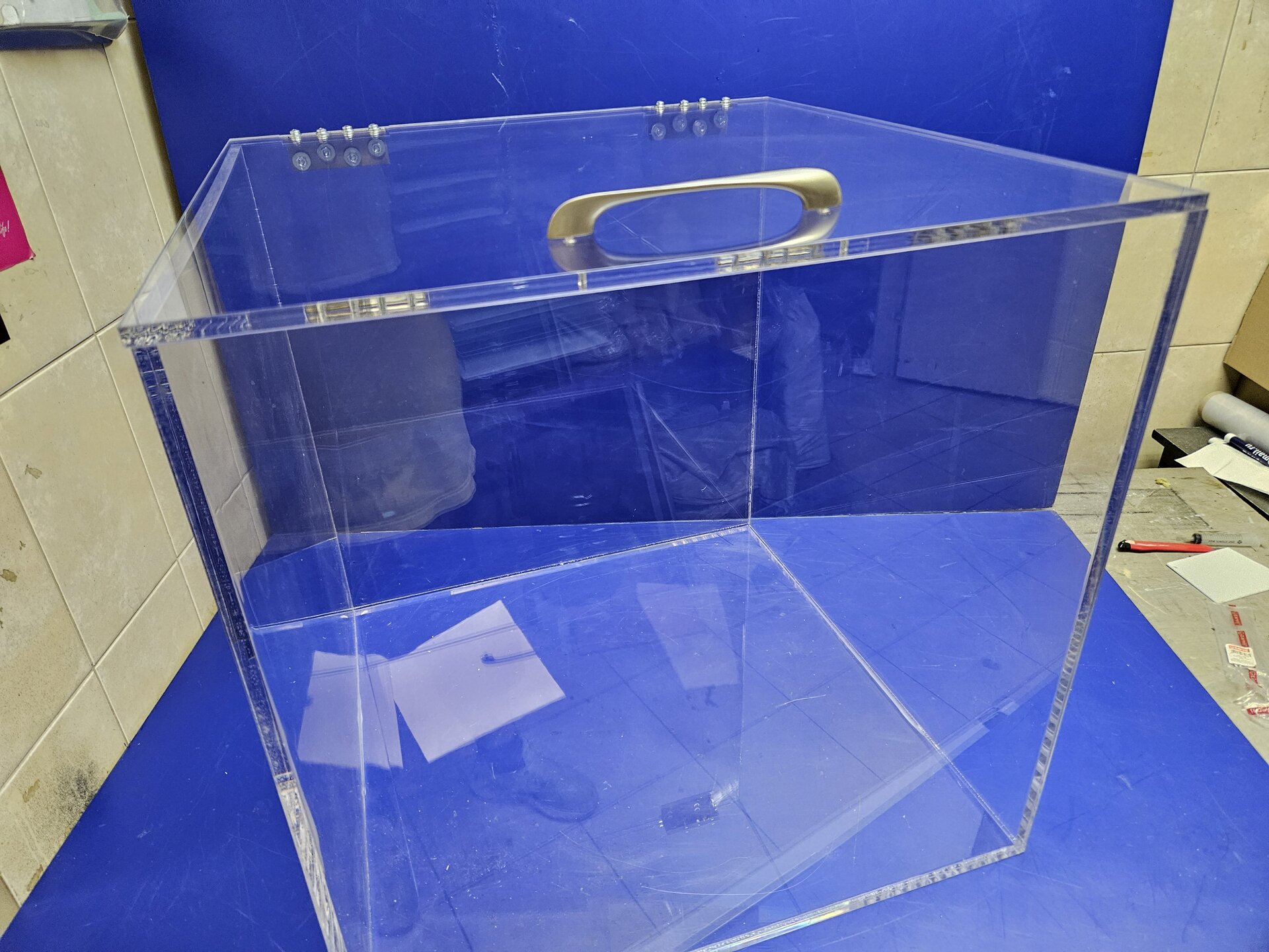 Ящик из оргстекла для хранения книг, пластинок и других вещей - фото pic_b0c1914c1b7605f3f260e3e3d3f333a1_1920x9000_1.jpg