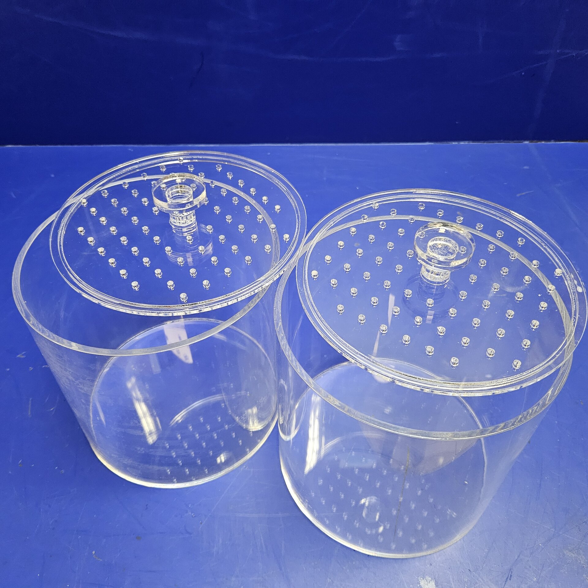 Круглая технические ёмкости из акрила. - фото pic_cbff34a5daec79dfc44bf2fae162044f_1920x9000_1.jpg