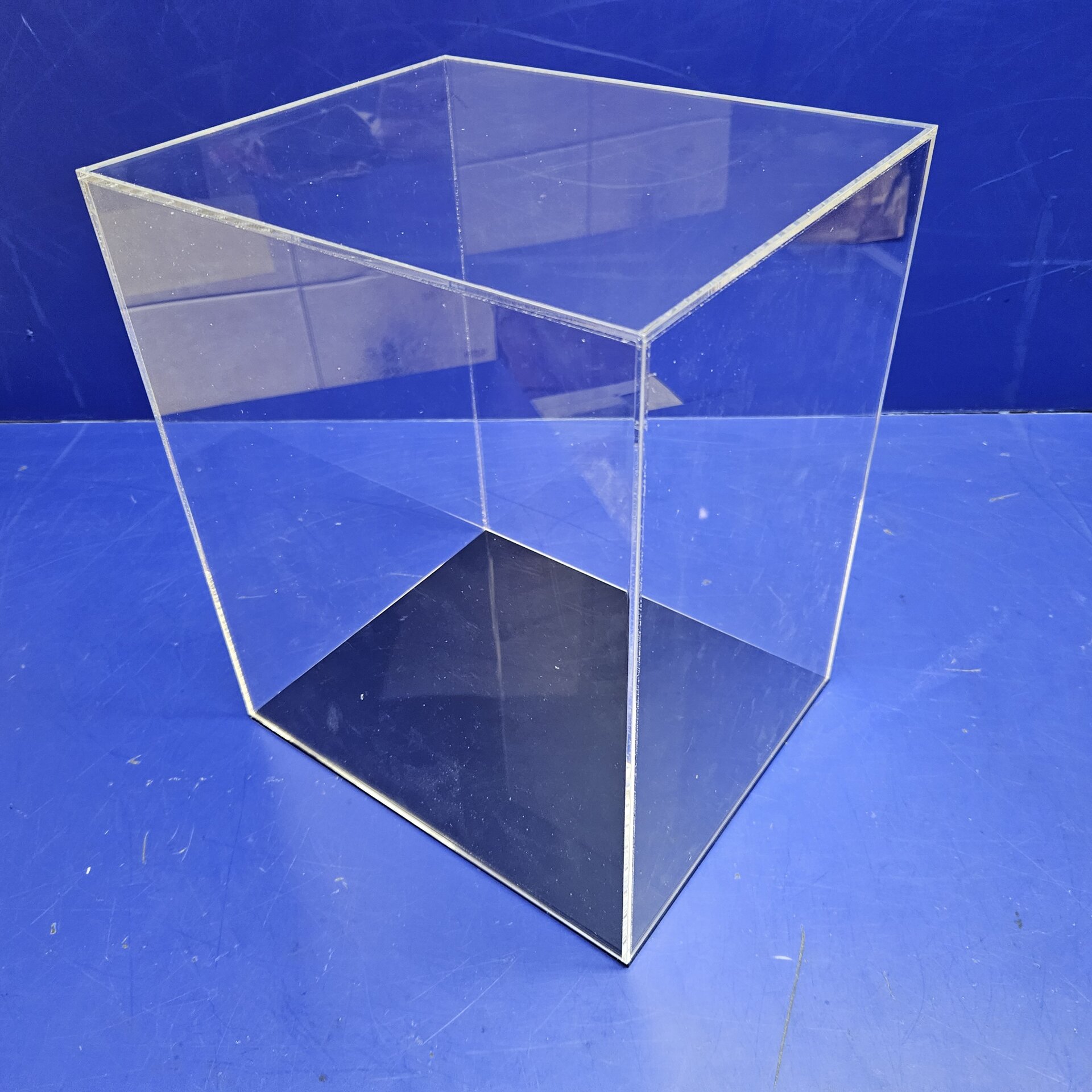 Короб для антикварных изделий: единство красоты и практичности - фото pic_dac9dcd2b7c37136b197a03f890c63cb_1920x9000_1.jpg