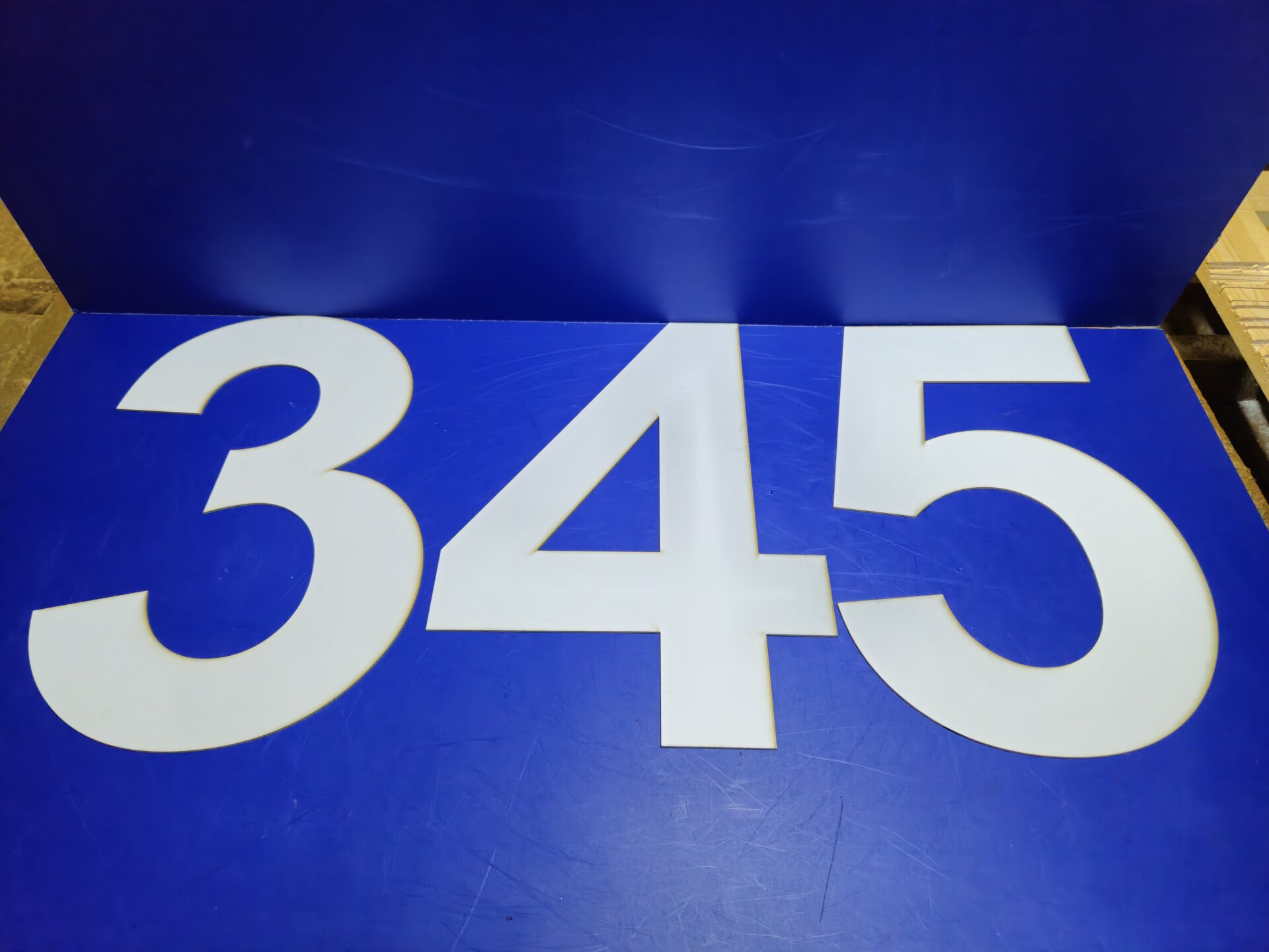 Лазерная резка оргстекла разной толщины. Материал в наличии. - фото pic_ec3f8f91af26e246eab15ec5c0b1f4eb_1920x9000_1.jpg