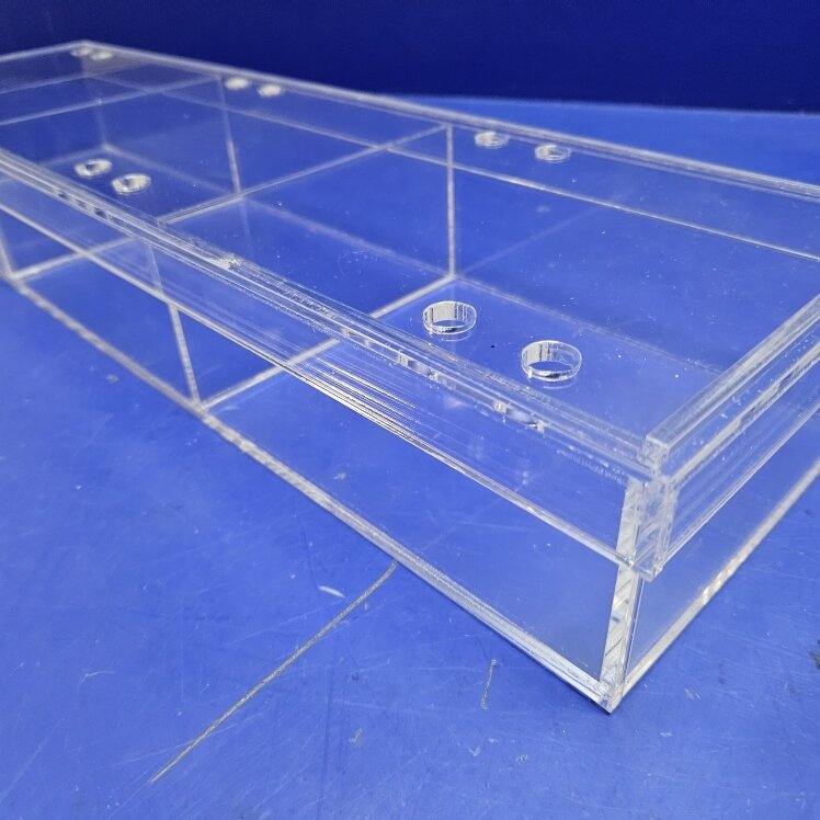 Ассортимент изделий из оргстекла производимых на нашем предприятии. - фото pic_f6d3898a01761514f63c40921d393fe5_1920x9000_1.jpg