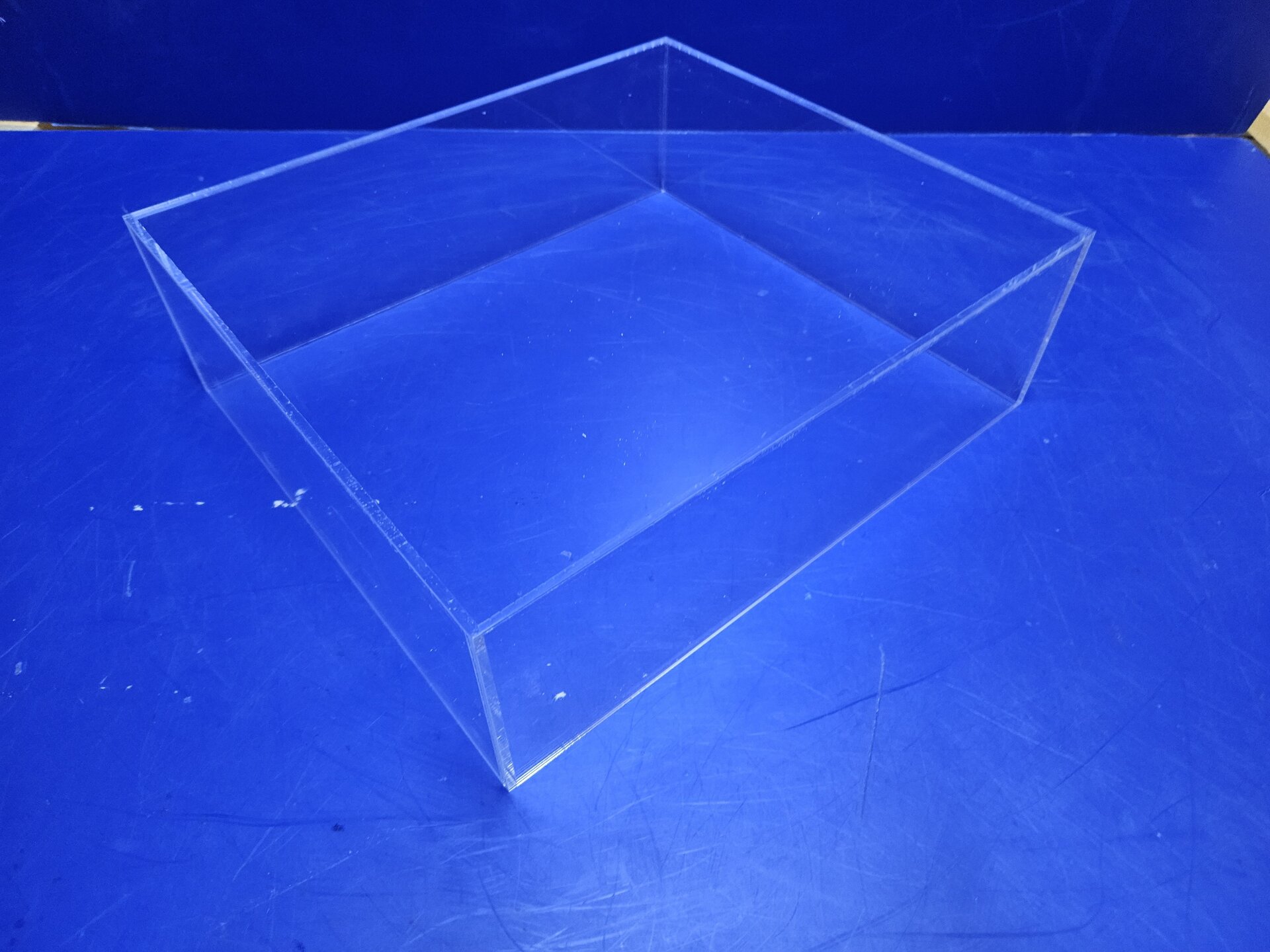 Акриловые лотки: возможности применения - фото pic_fb5a0093889bdccc4ae48c396f7a8b77_1920x9000_1.jpg