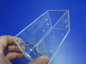 Технический корпус из прозрачного оргстекла 4мм для вентилятора. Производство прозрачных корпусов оптом и в розницу.