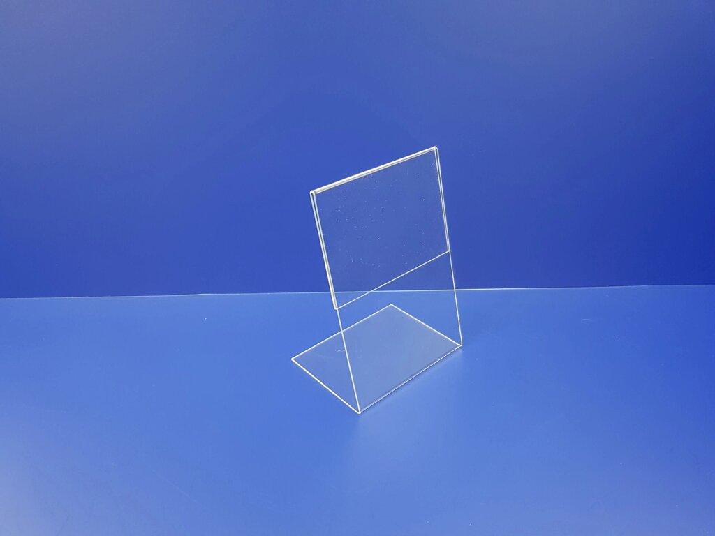 Вертикальная l-образная подставка из оргстекла формата а5 от компании Изделия из оргстекла Plexiglas, акрила, Пэт, ПВХ. POS материалы. - фото 1