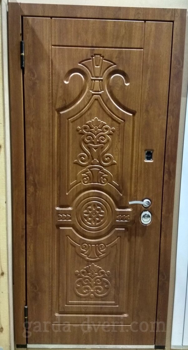 Дверь Гарда S15 от компании ИП ВОЛОШИН ДЕНИС ГРИГОРЬЕВИЧ - фото 1
