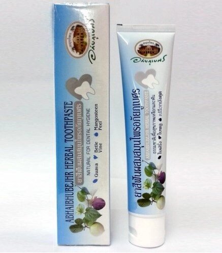 Зубная паста Апхайпхуубээт 70 г / Herbal Toothpaste Guava  Betel Vine  Mangosteen Peel 70 g от компании Тайская косметика и товары из Таиланда - Melissa - фото 1