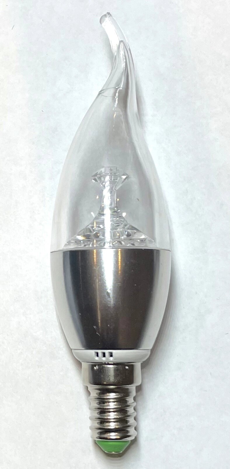 Лампа 7Вт свеча на ветру 490Lm E14 6000K Silver светодиодная A0713 UTLED Candle Flame от компании ИП Набока В.М. - фото 1