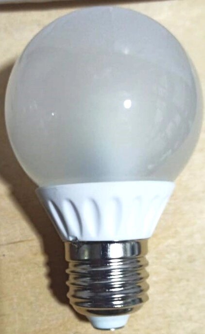 Лампа G60 9Вт 700Лм E27 6000К светодиодная стекло керамика от компании ИП Набока В.М. - фото 1