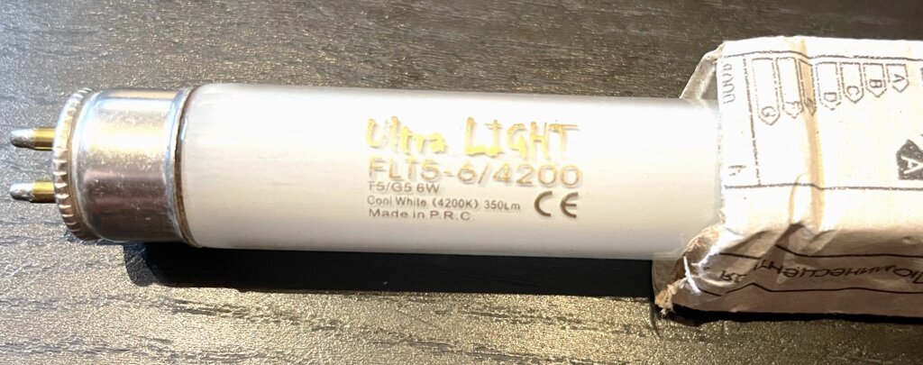Лампа люминесцентная T5 6W G5 4200K 350Lm UltraLight от компании ИП Набока В.М. - фото 1
