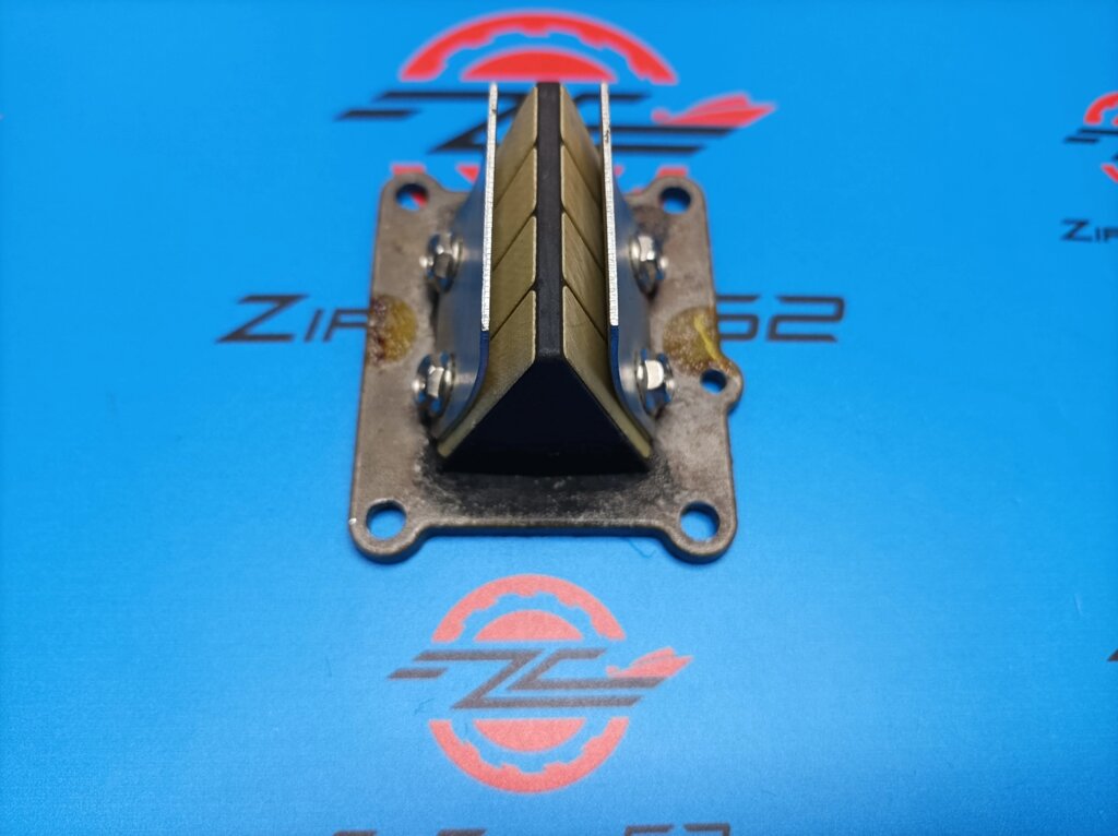 Клапанная перегородка для лодочного мотора ZONGSHEN SELVA 5-6л. с. от компании Zipchina52 - фото 1