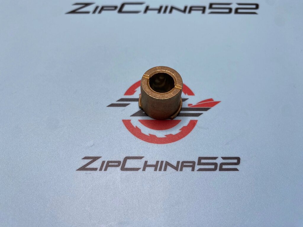Втулка вертикального вала Suzuki DF2.5 от компании Zipchina52 - фото 1