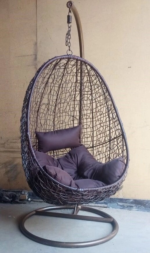 Кресло яйцо Brown Egg подвесное от компании Металлическая мебель из литого алюминия, элитные садовые качели - фото 1