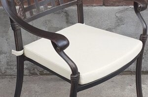 Подушка для кресла из литого алюминия