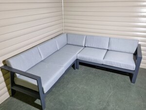 Угловой диван из алюминия Graphite
