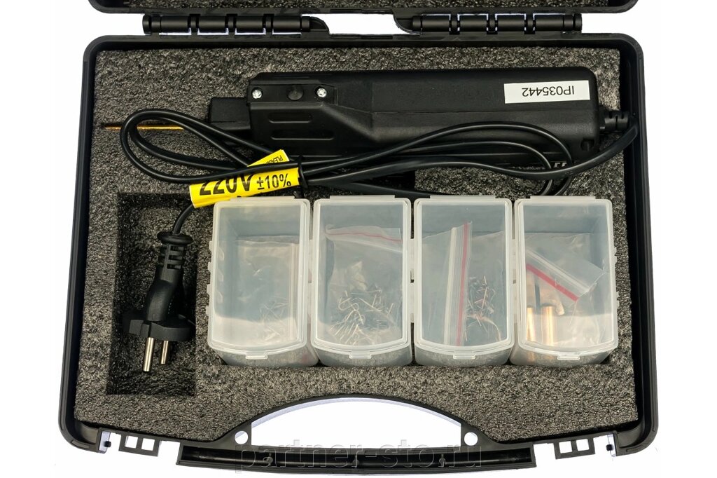 Набор Hot Stapler 3 для ремонта пластиковых деталей RedHotDot TW00003 от компании Партнёр-СТО - оборудование и инструмент для автосервиса и шиномонтажа. - фото 1