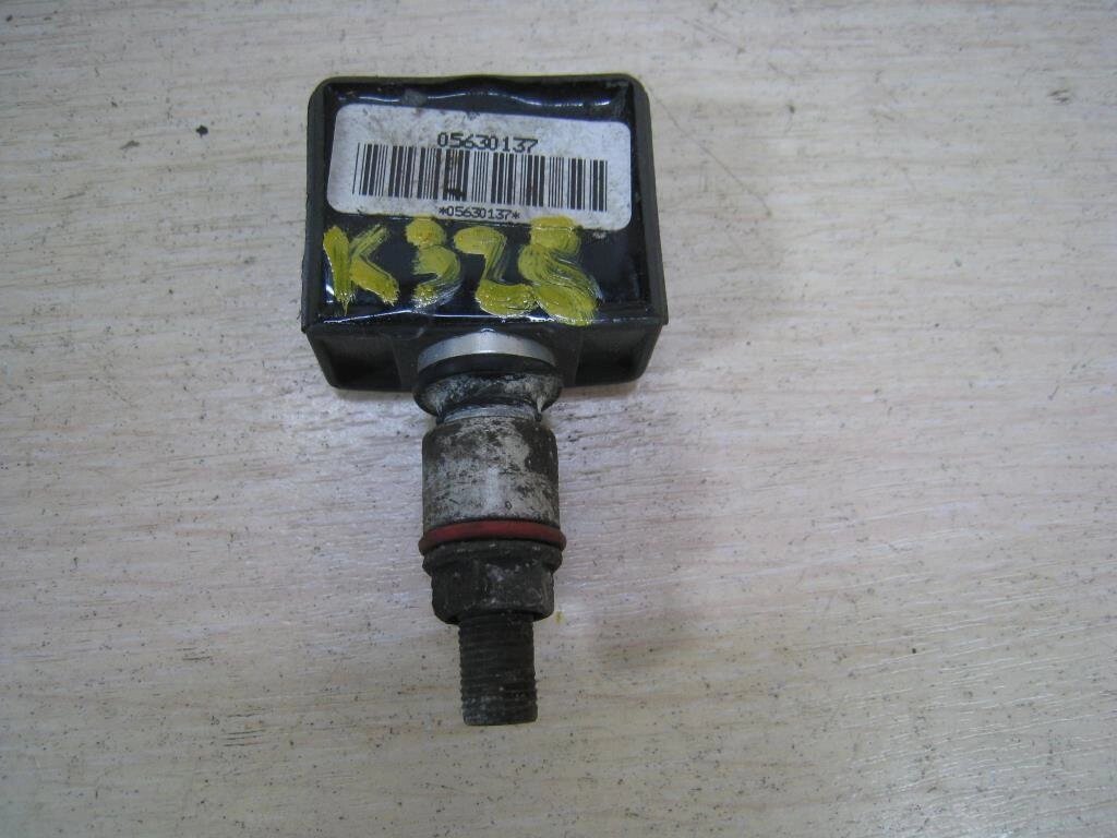 Датчик давления колеса для Renault Espace 4 (JK) 400012631R от компании Авторазбор Моторист-НН - фото 1