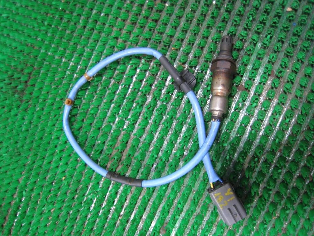 Датчик кислородный верхний для Mazda 6 (GJ) PE01188G1A от компании Авторазбор Моторист-НН - фото 1