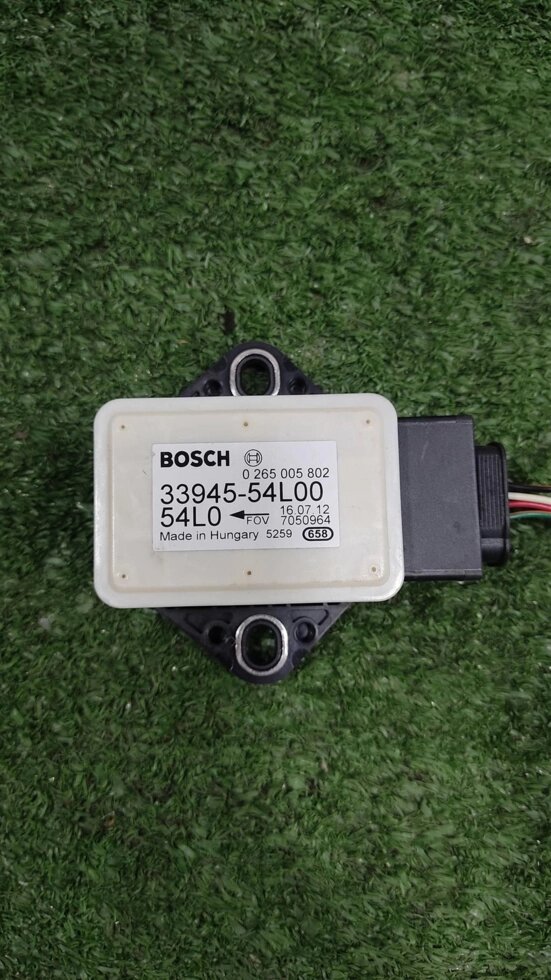 Датчик курсовой устойчивости для Suzuki SX4 3394554L00 от компании Авторазбор Моторист-НН - фото 1