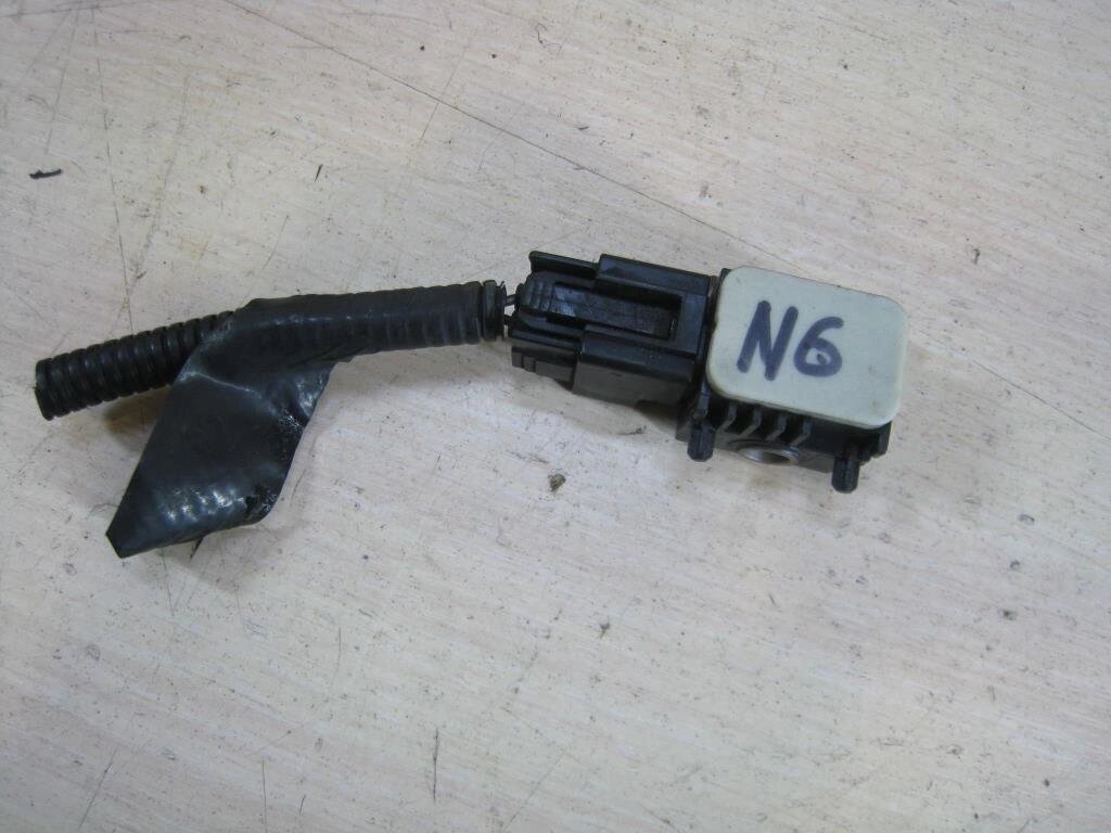 Датчик удара передний для Mazda 3 (BK) BP4K57K1XB от компании Авторазбор Моторист-НН - фото 1