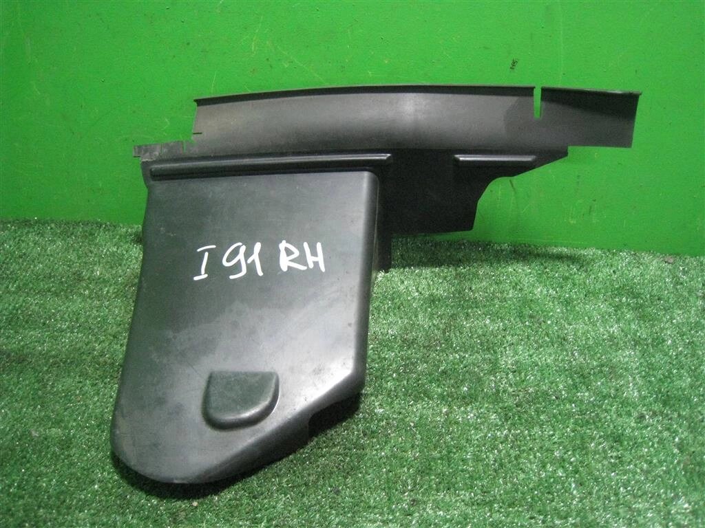 Дефлектор радиатора правый для Ford Focus 2 (CB4) 1517777 от компании Авторазбор Моторист-НН - фото 1