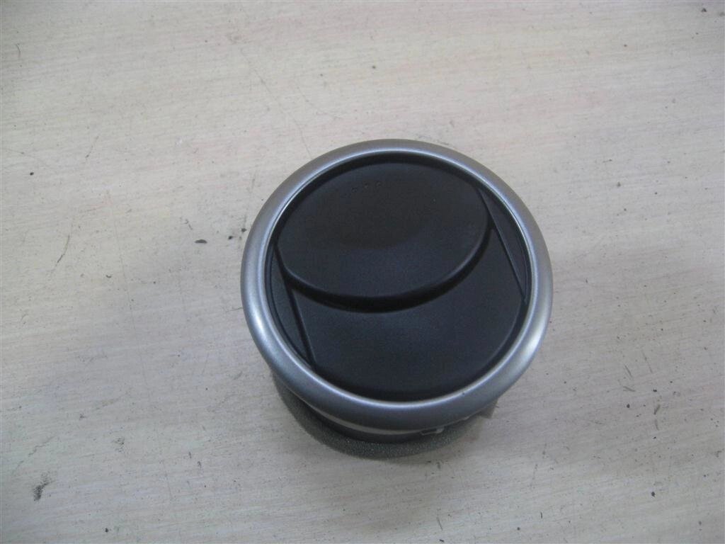 Дефлектор торпедо для Mazda 3 (BK) B32H64730B от компании Авторазбор Моторист-НН - фото 1